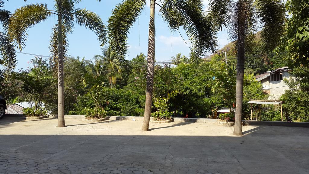 Centro Bajo Hotel&Resto Labuan Bajo Exterior foto